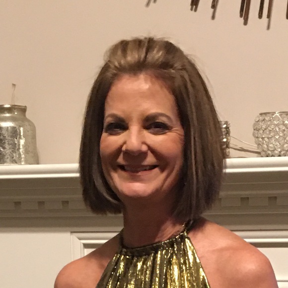 Profile Picture of Joan Warrick (@joanwarrick) on Poshmark