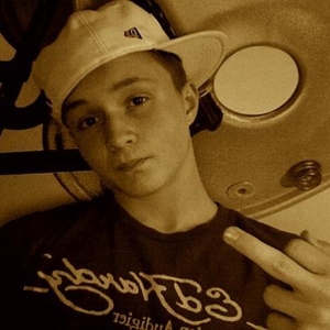 Profile Picture of Stephen Strauss (@bronxbombers13) on Myspace