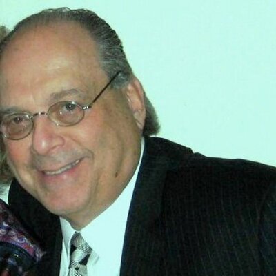 Profile Picture of Howard Bacharach (@HowBach) on Twitter