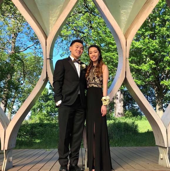 Profile Picture of Nathan Leung (@nleung288) on Poshmark