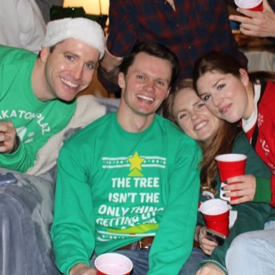 Profile Picture of Andrew Cobb (@cobb_andrew) on Twitter