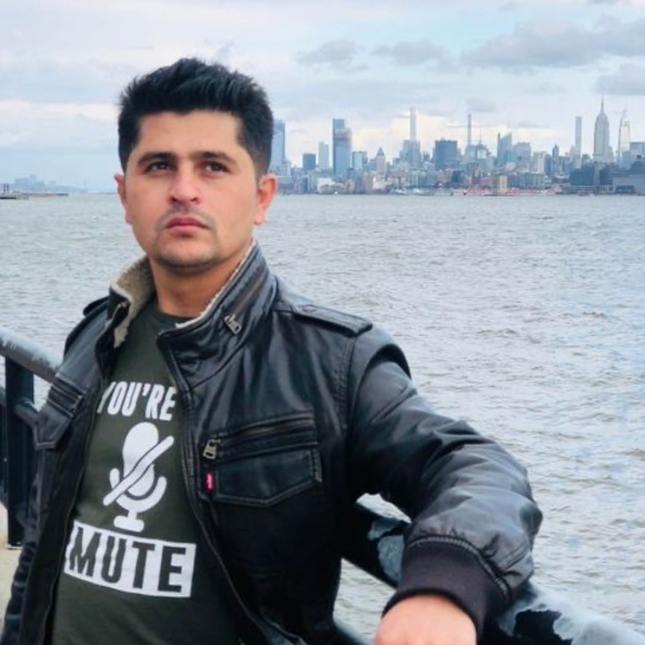 Profile Picture of Ahmad Sharifi (@samim_haq) on Poshmark