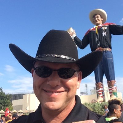 Profile Picture of Keith S. Herring (@biggtymeherring) on Twitter