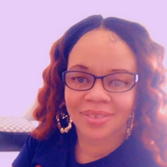 Crystal Torian - Poshmark Profile Picture of Crystal Torian (@ctbaby86) on Poshmark