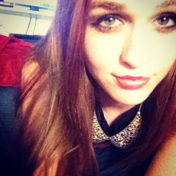 Profile Picture of Andrea Von plinsky (@ami_usagi) on Poshmark