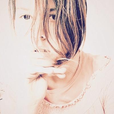 Profile Picture of Tina Grimm (@ALotez) on Twitter