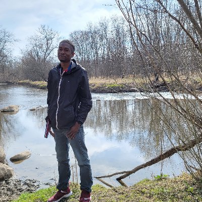 Profile Picture of De'Anthony E Manns (@de_manns) on Twitter