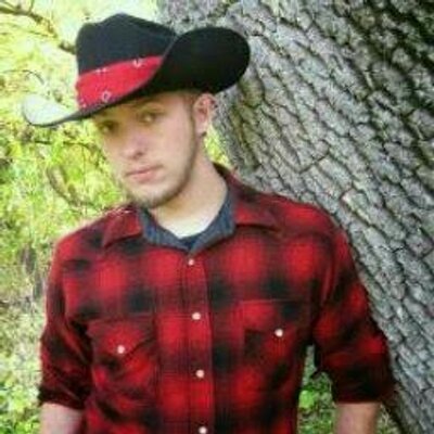 Profile Picture of Josh Darland (@jdarland22) on Twitter