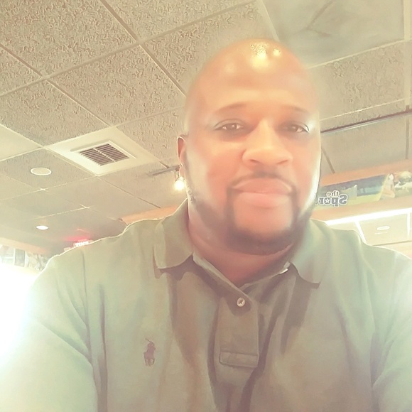 Profile Picture of Corey Cody (@head831) on Poshmark