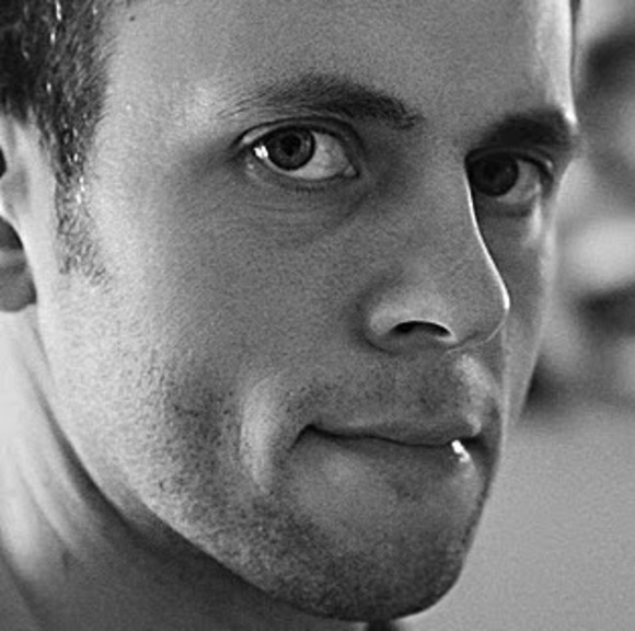 Profile Picture of Chris Figat (@chrisfigat) on Poshmark