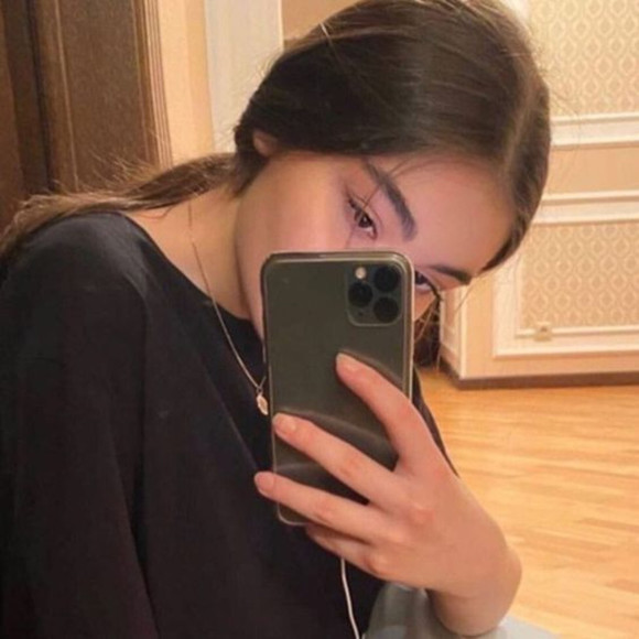 Profile Picture of Shirley Bradley (@shirleybra475) on Poshmark