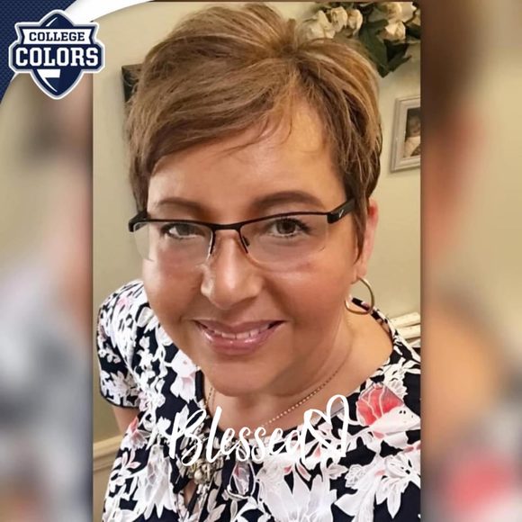 Profile Picture of Lisa marie Lindquist (@llink) on Poshmark