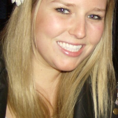 Profile Picture of Kate Smiley (@luvsit22) on Twitter