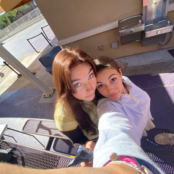 Profile Picture of Jacquelyn Cook (@jcook_04) on Poshmark