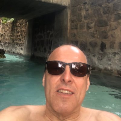 Profile Picture of Nicholas Baronon Twitter