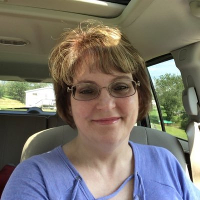 Profile Picture of Beth Schuster (@WhyYesThx) on Twitter