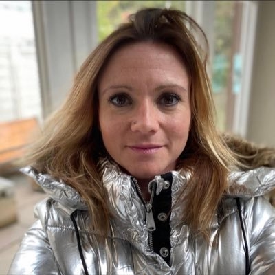 Profile Picture of Julia McIntosh (@JuliaMc37365642) on Twitter