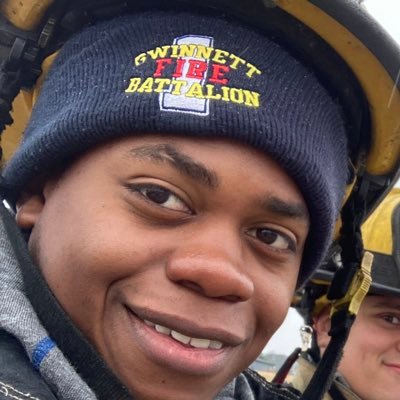 Profile Picture of Kris Scott (@IStayScheaminnn) on Twitter