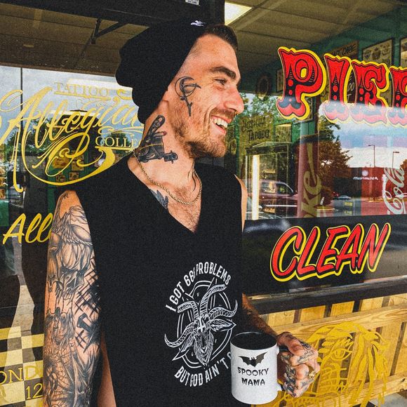 Profile Picture of Johnathan Stabel (@stabieathesc) on Poshmark