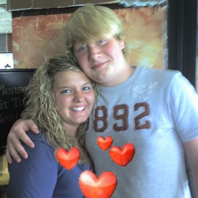Profile Picture of Adam Lee Stringer (@AdamandBrittany) on Twitter