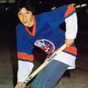 Profile Picture of Ralph Macchio is hot <3 (@ralphsbub) on Tiktok