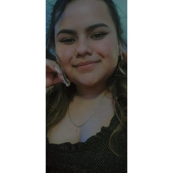 Profile Picture of Cecilia Lainez (@lainezcecilia18) on Poshmark