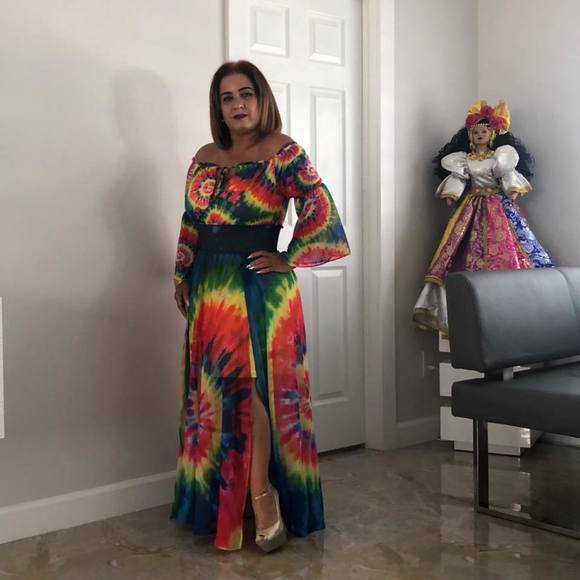 Geilin Sardinas - Poshmark Profile Picture of Geilin Sardinas (@nilieg) on Poshmark