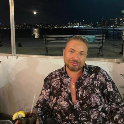 Profile Picture of Sean Hellman Cordero (@CorderoHellman) on Twitter