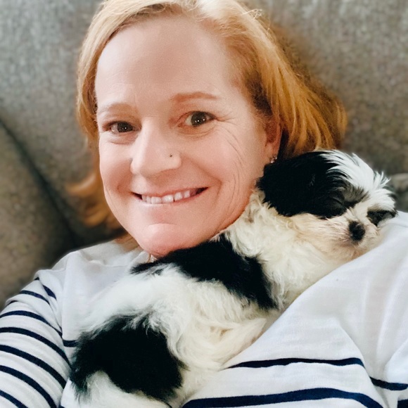 Profile Picture of Jenny Acker (@j_wuitschick) on Poshmark