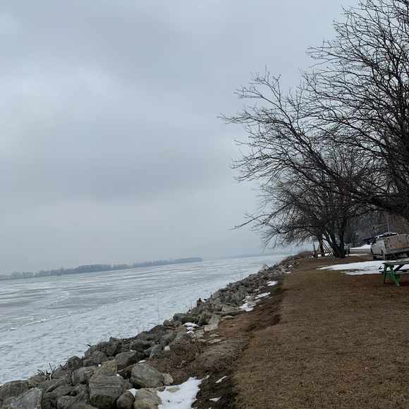 Profile Picture of Kaitlyn Oelberg (@kaitlyn_oelberg) on Poshmark