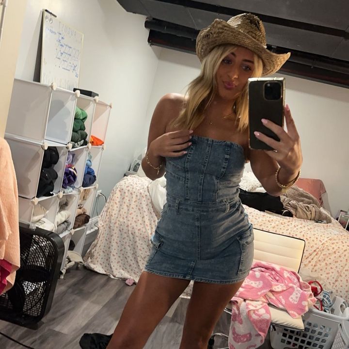 Profile Picture of haleyhoffman13 (@@haleyhoffman13) on Tiktok