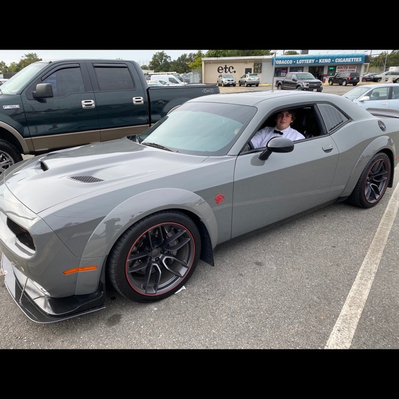 Profile Picture of Dylan Silva (@dylansilva74) on Poshmark