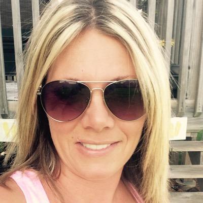 Profile Picture of Kelly Pfeffer (@kellpeffer) on Twitter