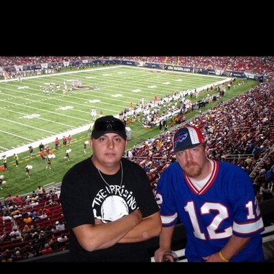 Profile Picture of Jerry Mooney (@Moondog2410) on Twitter