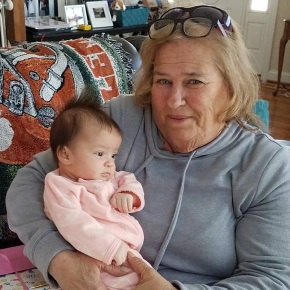 Profile Picture of Nancy Umberger (@nan_ss52) on Poshmark