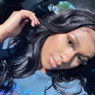 Profile Picture of Wading. (@JasmineFlowerB) on Twitter