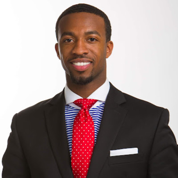 Profile Picture of Omari Collins (@omarigcollins) on Poshmark