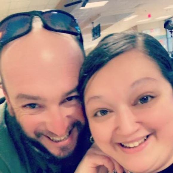 Profile Picture of Leona Wisby (@nuthinsfrees) on Poshmark