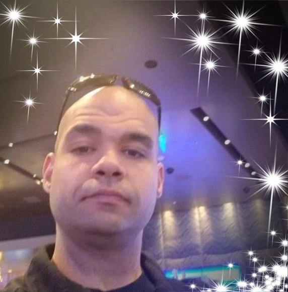 Profile Picture of Craig Stephens (@craigstephens) on Poshmark