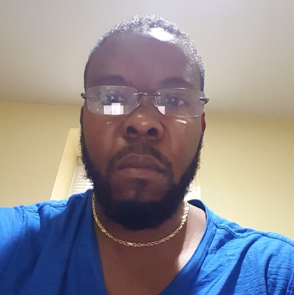 Profile Picture of Jean fritz Borzor (@christo99) on Poshmark