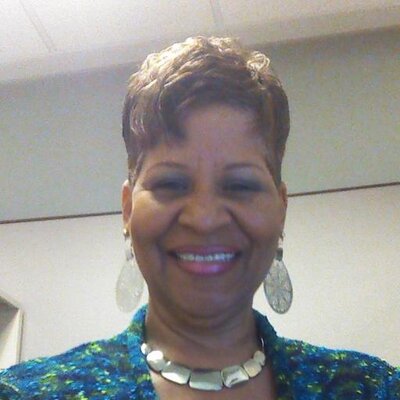 Profile Picture of Donna Silver (@DonnaslvrDonna) on Twitter