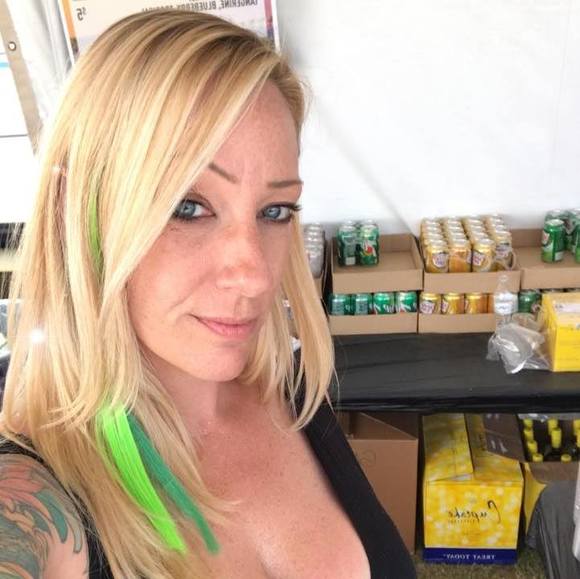 Profile Picture of Brandy Webb (@killreyez333) on Poshmark