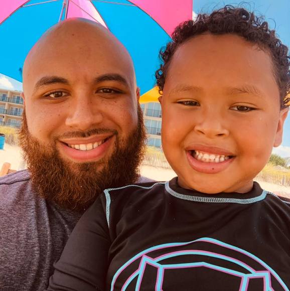 Profile Picture of Bryan Cortez (@b040314) on Poshmark