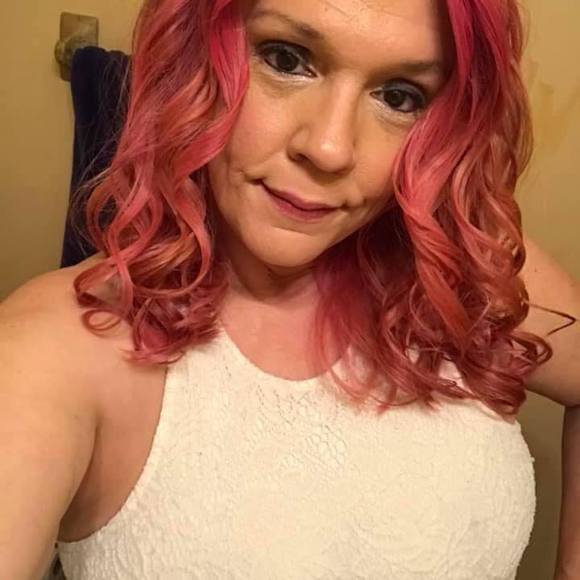 Profile Picture of Kara Gerstman (@supergirl75) on Poshmark