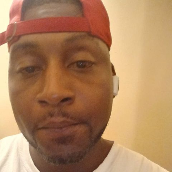 Profile Picture of Jerry Reed (@jrj87) on Poshmark