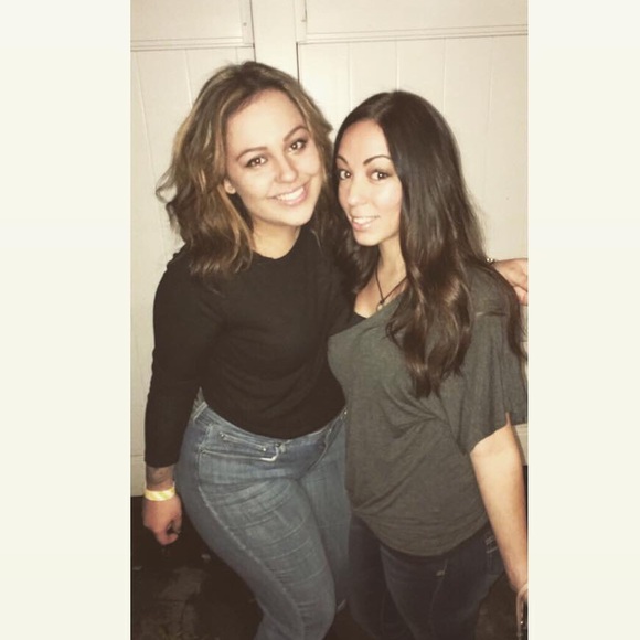 Profile Picture of Alexis Giannios (@lexmazz) on Poshmark