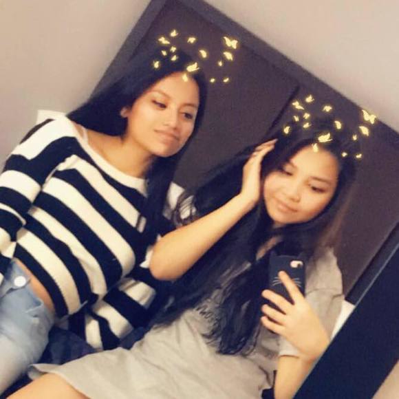 Profile Picture of Hint Hint (@shuantina) on Poshmark