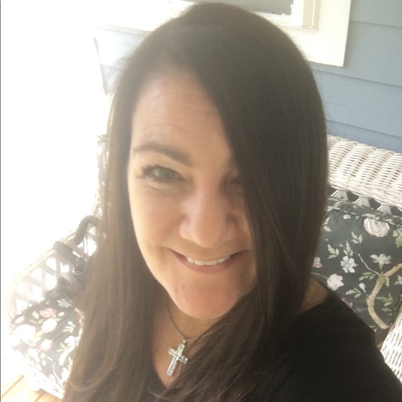 Profile Picture of Judy Seegers (@seejudy) on Poshmark