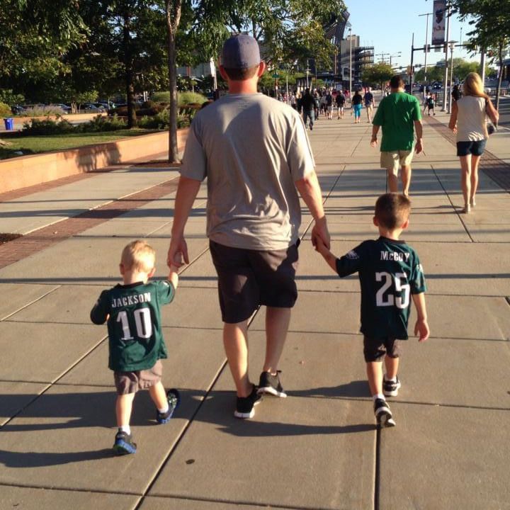 Profile Picture of Z (@michaelzar26) on Tiktok