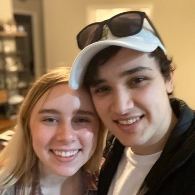 Profile Picture of Aaron Brandon (@Aaron__Says) on Twitter